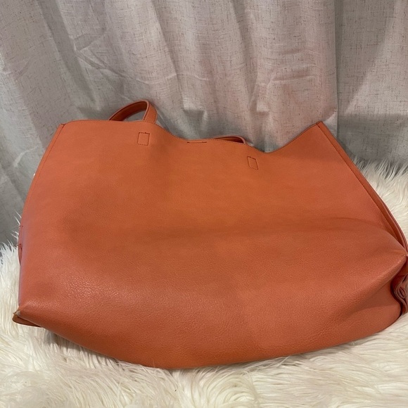 Madison West Tote Bag - Picture 15 of 15